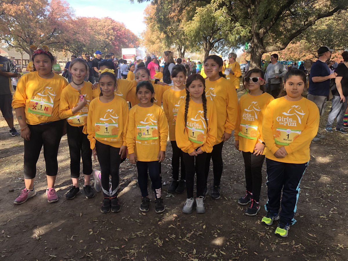 So proud of these girls. They’ve worked so hard to get to the GOTR 5K! Way to go ladies!! #wpsproud <a href="/IrvingElementa1/">Irving Elementary USD 259</a> #castleberrytwitterchallenge