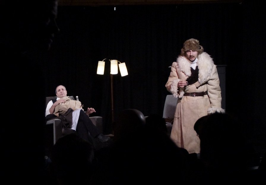 DIE SEIFENOPER-IMPROSCHAU Staffel III | Folge 29 »anno 1942: November in Halle« vom 15. Dez 2014 — Gastspiel in #halle 
→ Am 9. Dez. 2019 feiern wir die 75. Folge mit einem Spezial im @WERK_2_Leipzig und zeigen bis dahin einen Foto-Rückblick #südknecht75 #hornserben #improsoap