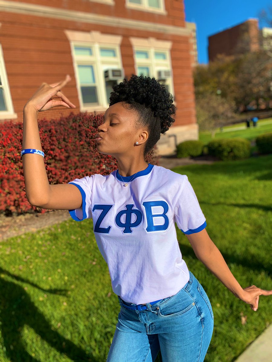 im_ariannaa's tweet photo. Sweeeeeetttttttt Zeta 💙🕊💙🕊 #ZetaPhiBeta #ZPhiB #FinerWomanhood https://t.co/5n7vys65q1