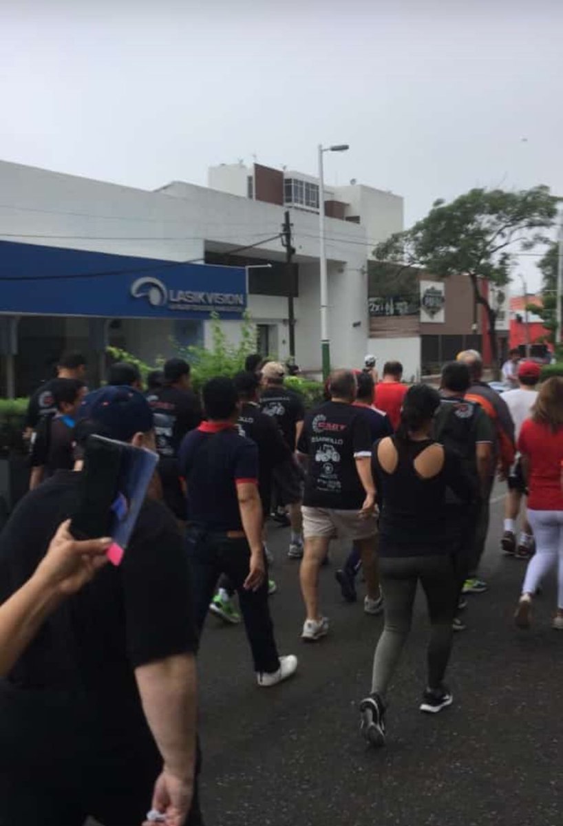 NefiRivera's tweet photo. @SanchezPlaza_ @OficialCentro El programa de Río a Río es de 7 de la mañana a medio dia, claro que si tomas la foto después de las 12 lo encontrarás vacío, pero si asistes a las 9 o 10 am lo encontrarás así! Hay que levantarme temprano nada más. https://t.co/hbgUnFJuGr