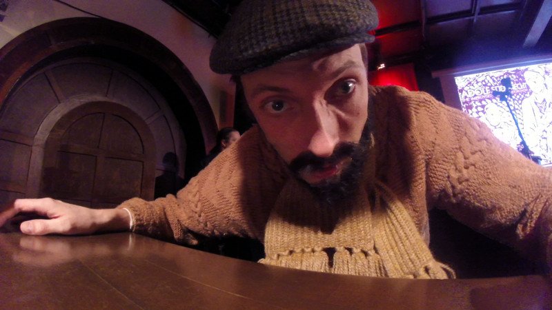 DIE SEIFENOPER-IMPROSCHAU Staffel III | Folge 32 »anno 1943: Volkssturm oder Pfeiffer mit drei F« vom 17. Mrz 2015 — Gast: Alexander Terhorst
→ Am 9. Dez. 2019 feiern wir die 75. Folge mit einem Spezial im @WERK_2_Leipzig #südknecht75 #hornserben #improsoap #Leipzig  #improv