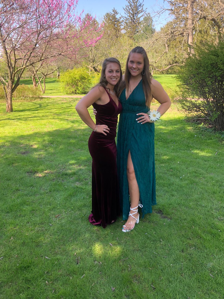 mackenzie Ties tweet media