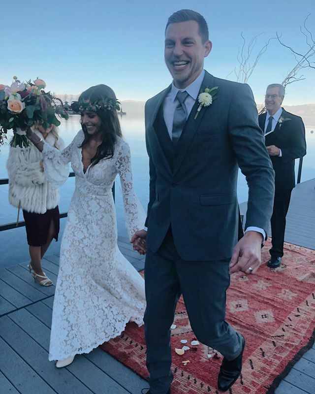 Congrats to these two! What a magical weekend. Completes the circle of Tahoe family weddings💕✨ #goingovaars ift.tt/2rrhSv2