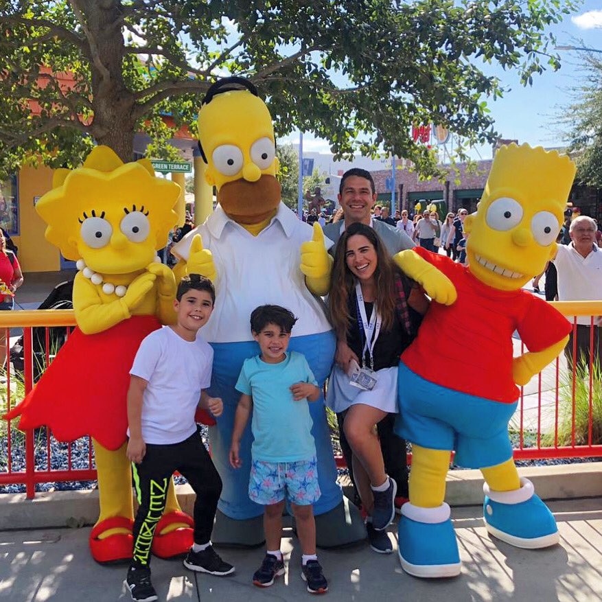 WanessaCamargo's tweet image. Aqui todos nós entramos na brincadeira e na magia de @universalorl. Feliz em poder compartilhar com vocês esses momentos especiais, e amando os comentários! 😍❤️ #ReadyForUniversal #UniversalStudiosFlorida #IslandsOfAdventures