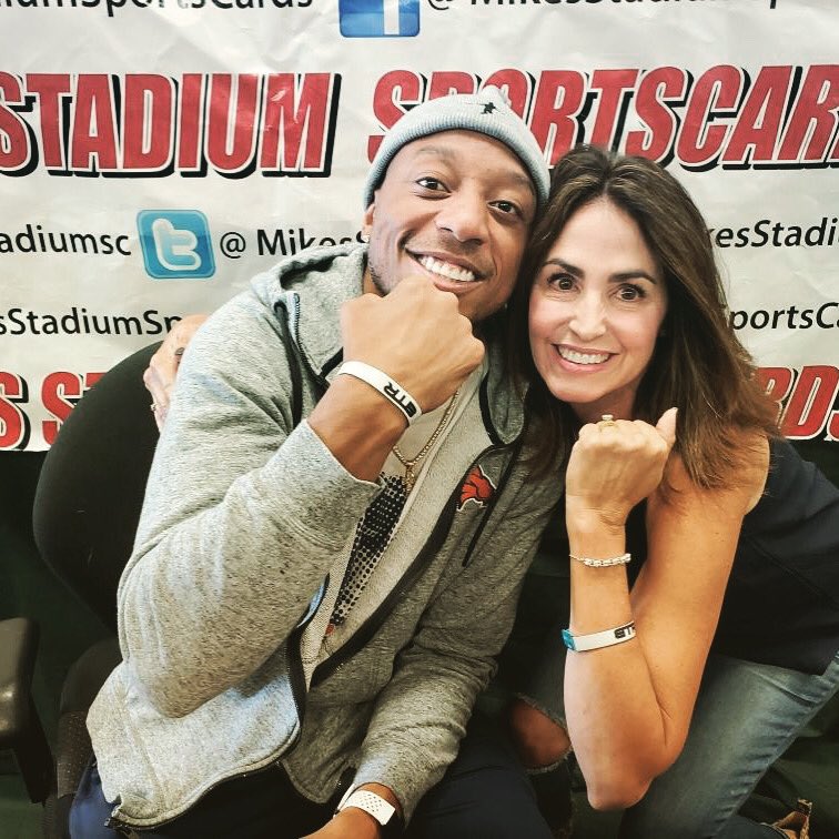 BTRlegacy's tweet photo. Thank you @ChrisHarrisJr. @BTRlegacy looks forward to supporting #chrisharrisjrfoundation, for the two sometimes go hand and hand. #broughttoreality #btrcloting #SuicidePrevention #MentalHealthAwareness #EndTheStigma #teamjesus #unselfiebands https://t.co/wgMeb9zD9l