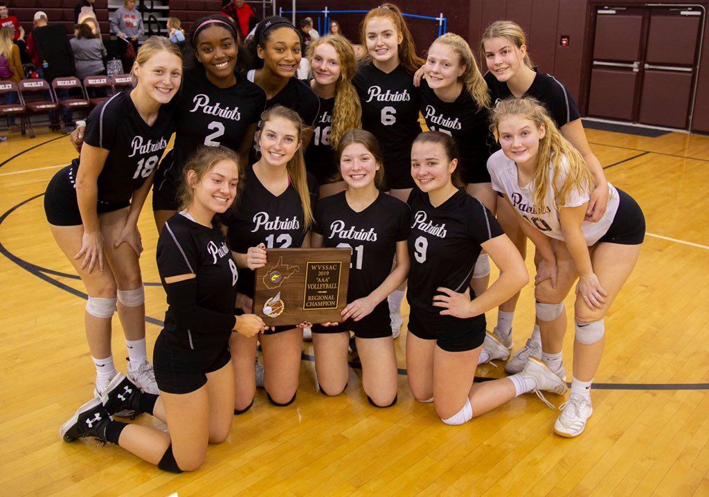 PatriotPack's tweet photo. CONGRATS TO THE VOLLEYBALL TEAM ON WINNING REGIONALS!!!🏐🏐🏐 THEY’LL PLAY FRIDAY AT THE CIVIC CENTER!!!!! #HAILGW https://t.co/ohYLaYyPyw