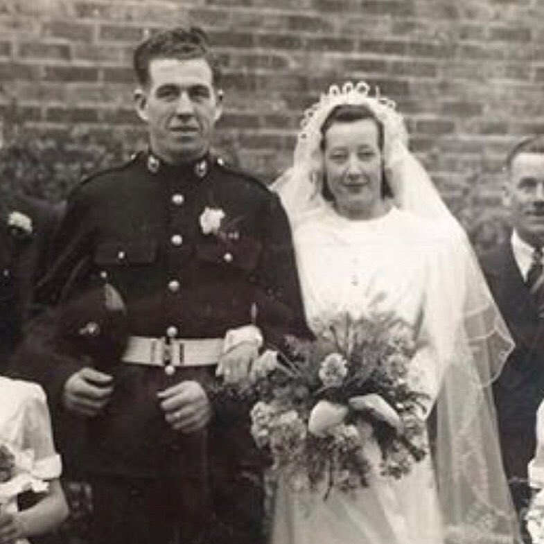 denyofiniquity's tweet photo. Happy 96th Birthday Grandad. Married Jan 1946 after been demobbed time Eastbourne. Royal Marine Commando served in Italy Yugoslavia and North Africa. #RemembranceSunday #WW2veteran #43commando https://t.co/2sGGytYDmQ