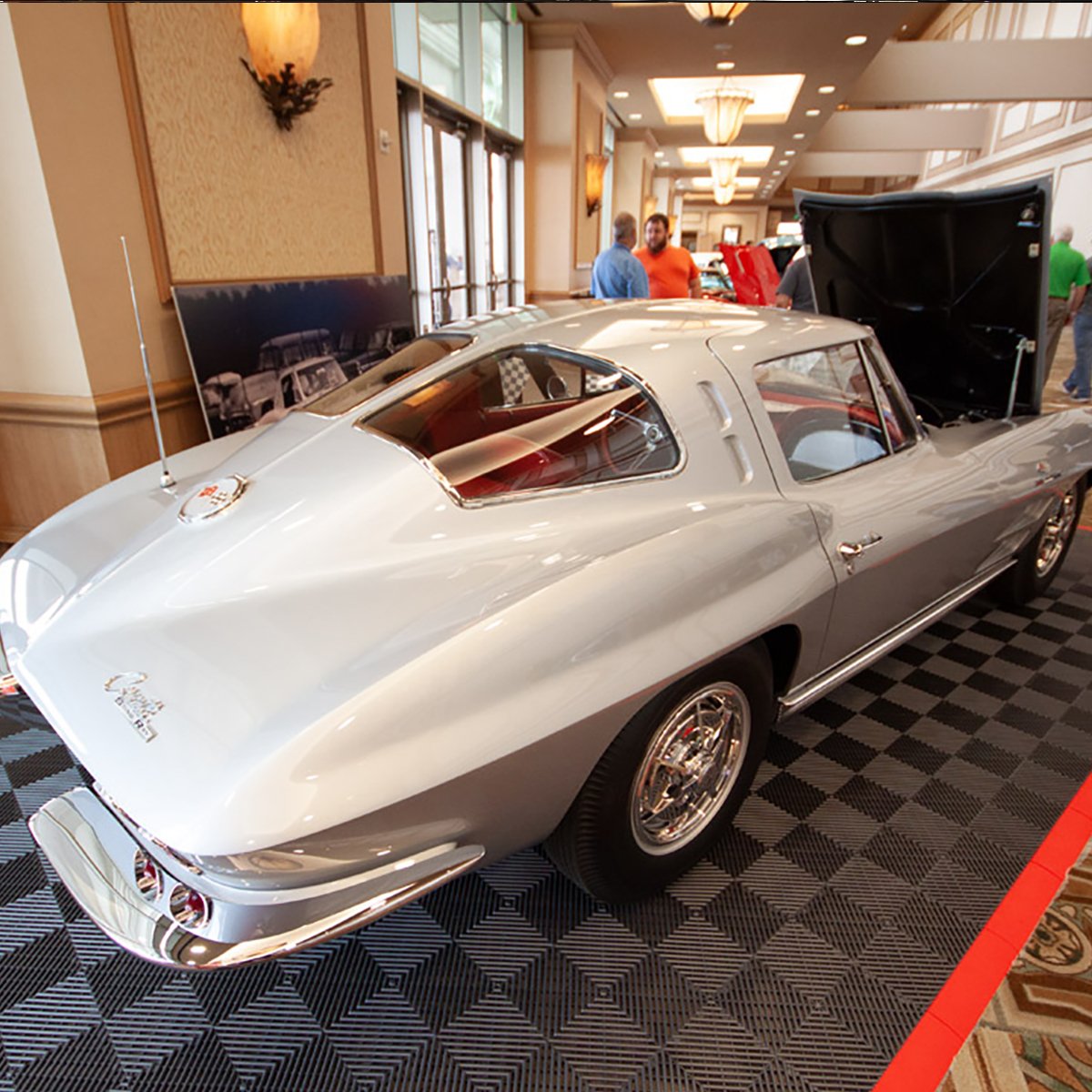 CorvetteChevyEx's tweet photo. #SplitwindowSunday Dave Matlock's 1963 #Corvette ZO6 on display at last year's Corvette Chevy Expo on Galveston Island Texas. Next Expo: MARCH 14 &15, 2020 GALVESTON ISLAND CONVENTION CENTER https://t.co/Pu8NdAu9v4
#CorvetteChevyExpo #LoveGalveston #vettevues #corvettes #ZO6 https://t.co/ouu5DGV8MF