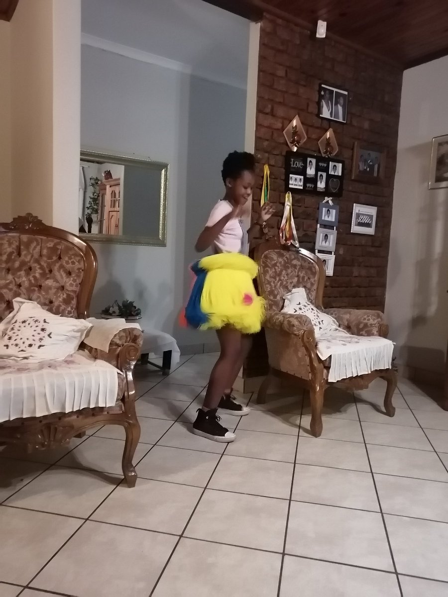 flo_mali's tweet photo. The way my daughter is absolutely loving @ShoMadjozi, Her 11th birthday is all about her 😍😍😍 Happy Birthday to my heart!! The excitement is indescribable.. Can't wait for school tomorrow ❤️❤️ @K_TheGentleman
@tshepisoman https://t.co/nstKeIKBXk
