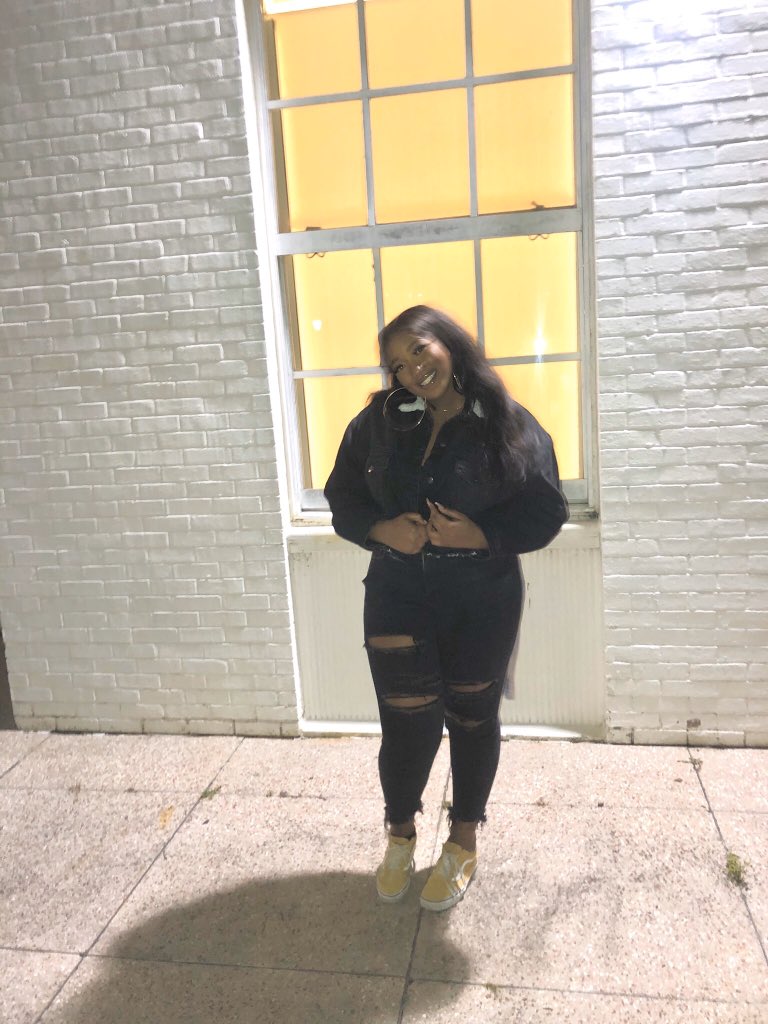 drea261_'s tweet photo. I get it from my mama π #duhc19 https://t.co/WW29ozonsE