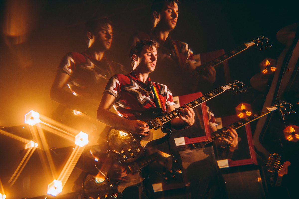 TheAmazons's tweet photo. LEEDS 
fucking wild. Night to remember forever https://t.co/HbLe2b2R6T