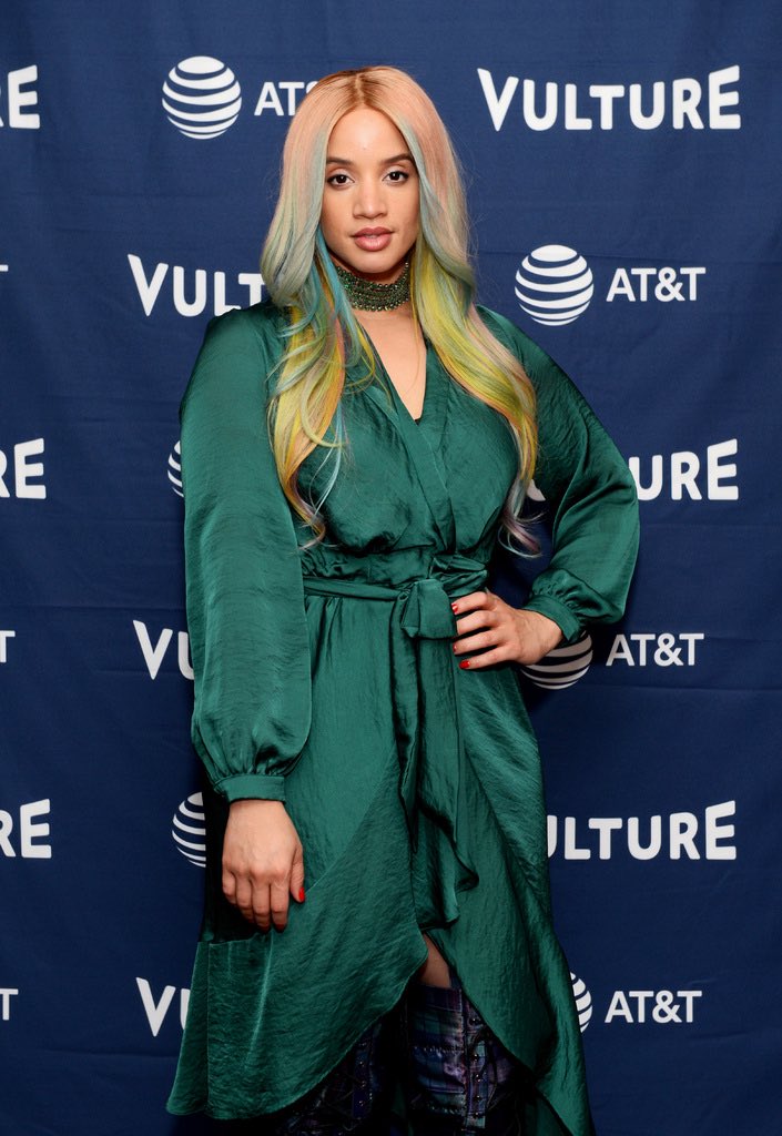 vulturefestival's tweet photo. Appreciation post for @SheIsDash’s gorgeous look at today’s Movers and Shakers and Mentors panel, presented by @atthellolab. #VultureFestival #ATTHelloLabFilms 📷: @gettyentertainment https://t.co/0JEQcgHilc