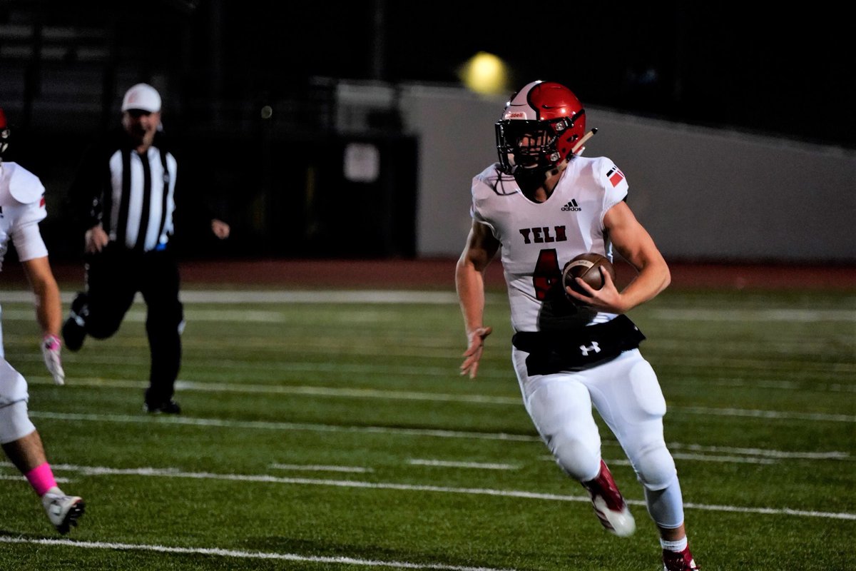 hoffben80's tweet image. I am very proud and blessed to be named League Offensive MVP! Big thanks to my teammates and coaches for helping me receive this! 😈🙏🏼 #ThisIsY #Zone10 @yelm_football