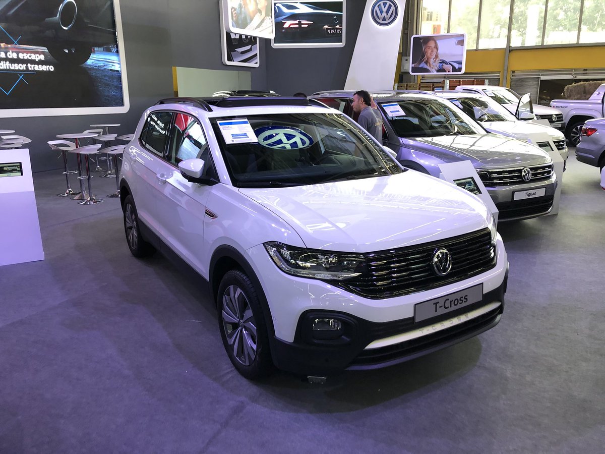 ExpoCarAnt's tweet photo. @volkswagen_colombia y todos sus carros para elegir en #expocar2019 https://t.co/xkm8bsFy9t