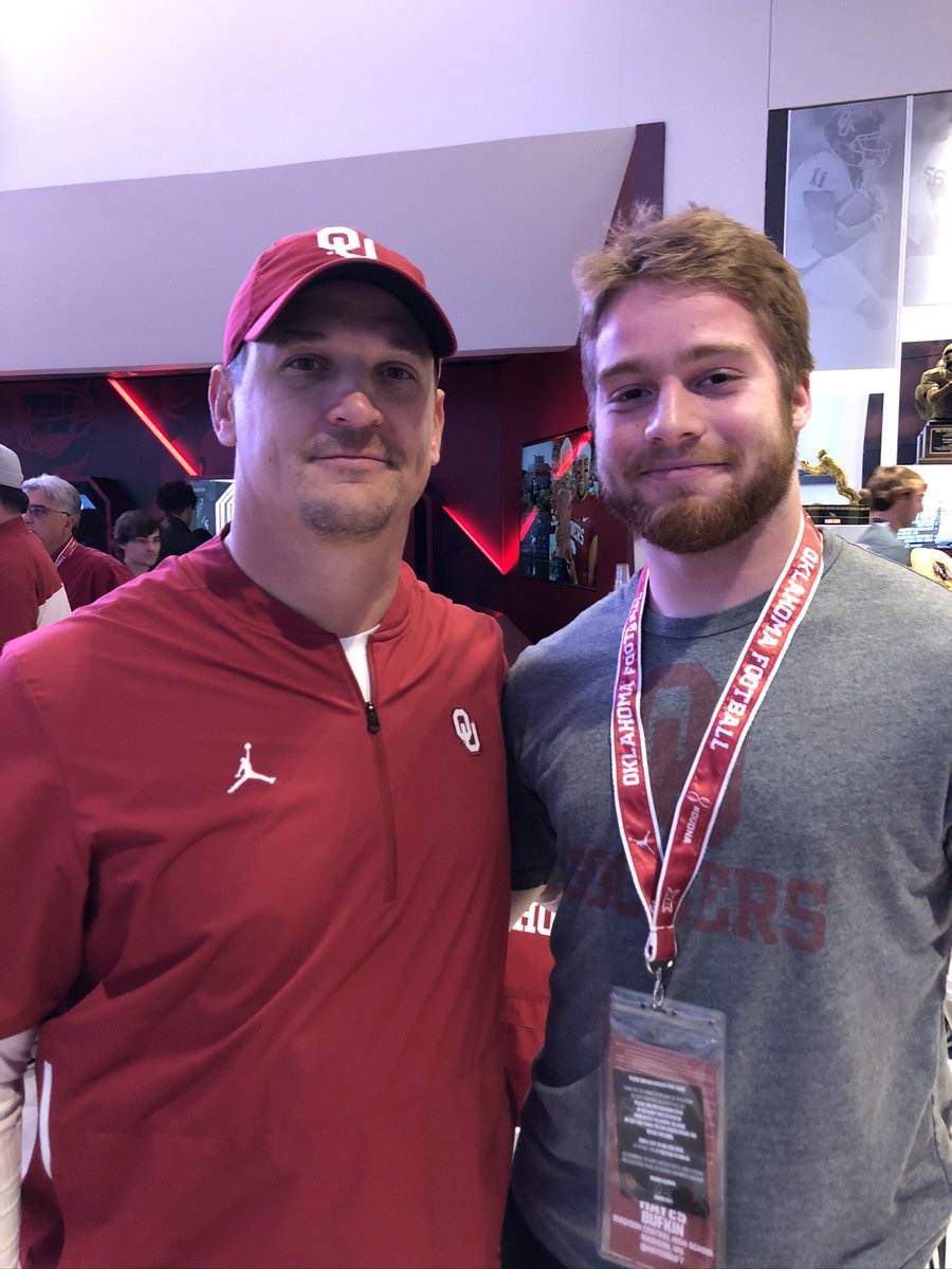 Many thanks to OU Football and <a href="/CoachBOdom/">Brian Odom</a> for an incredible visit to Norman last night. Thanks to <a href="/CoachSBeamer/">Shane Beamer</a> for taking time to make us feel so welcome.  #BoomerSooner