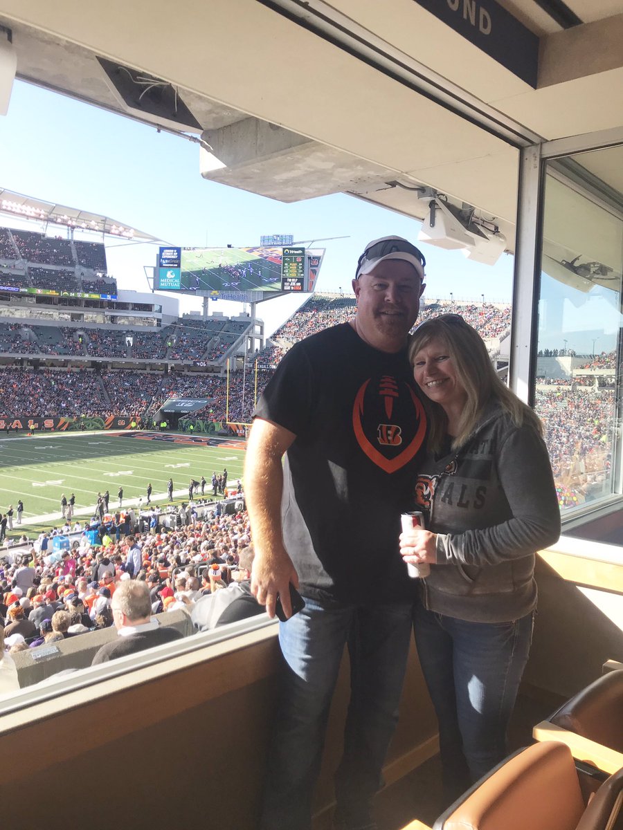 TracyLZiegler's tweet photo. Not bad seats.  Suite baby! #WhoDey https://t.co/V1S0HiMkCv