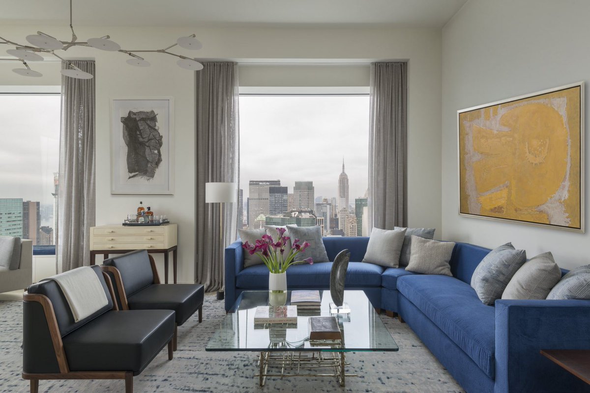 FORTSTSTUDIO's tweet image. Foley and Cox creates an #interior more breathtaking than the view...
Featuring a custom Cortina rug with @deLeCuonaUSA, @DecorNYC, @H_SLondon, @ALTforLiving, @Samuel_and_Sons &amp;amp; #thefutureproject.
Photo: Peter Margonelli
bit.ly/2qSaJDR
