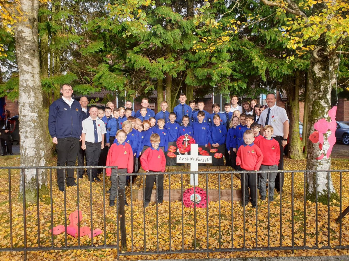 theboysbrigade's tweet photo. On this #RemembranceSunday we're proud that thousands of #BoysBrigade members across the country have been joining with the nation in remembrance... taking part in acts of remembrance in local churches and in parades in their local communities #LestWeForget #WeWillRememberThem https://t.co/CWqDd5rEyD