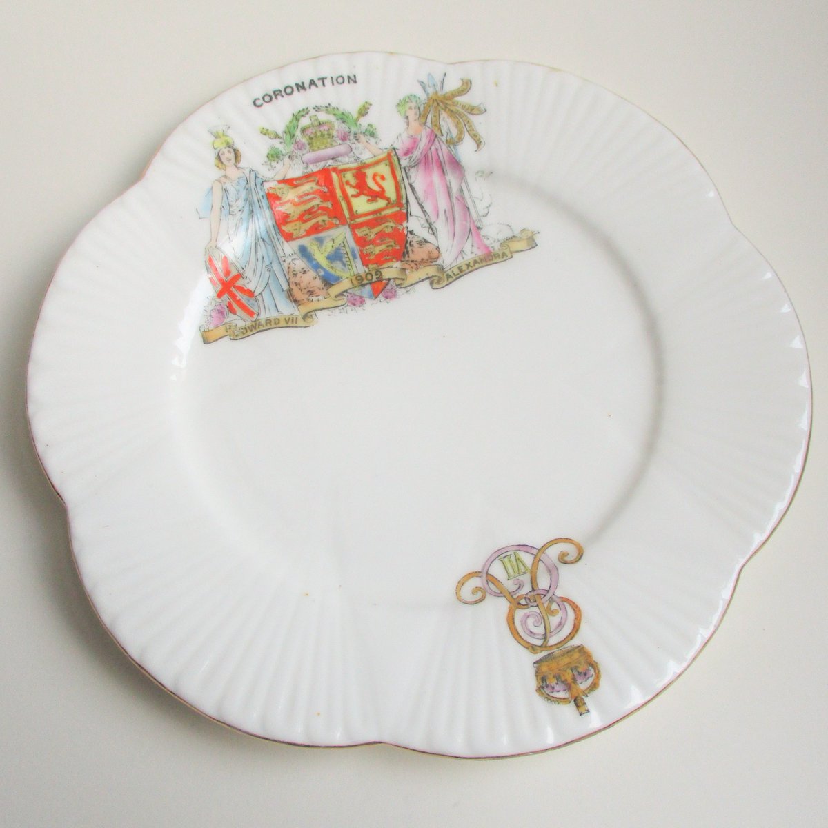 👑 Antique 1902 King Edward VII &amp; Queen Alexandra coronation tea plate etsy.com/uk/listing/751…