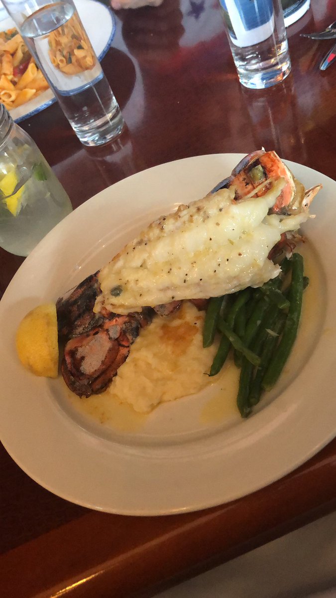 Stephanie Thomson tweet media