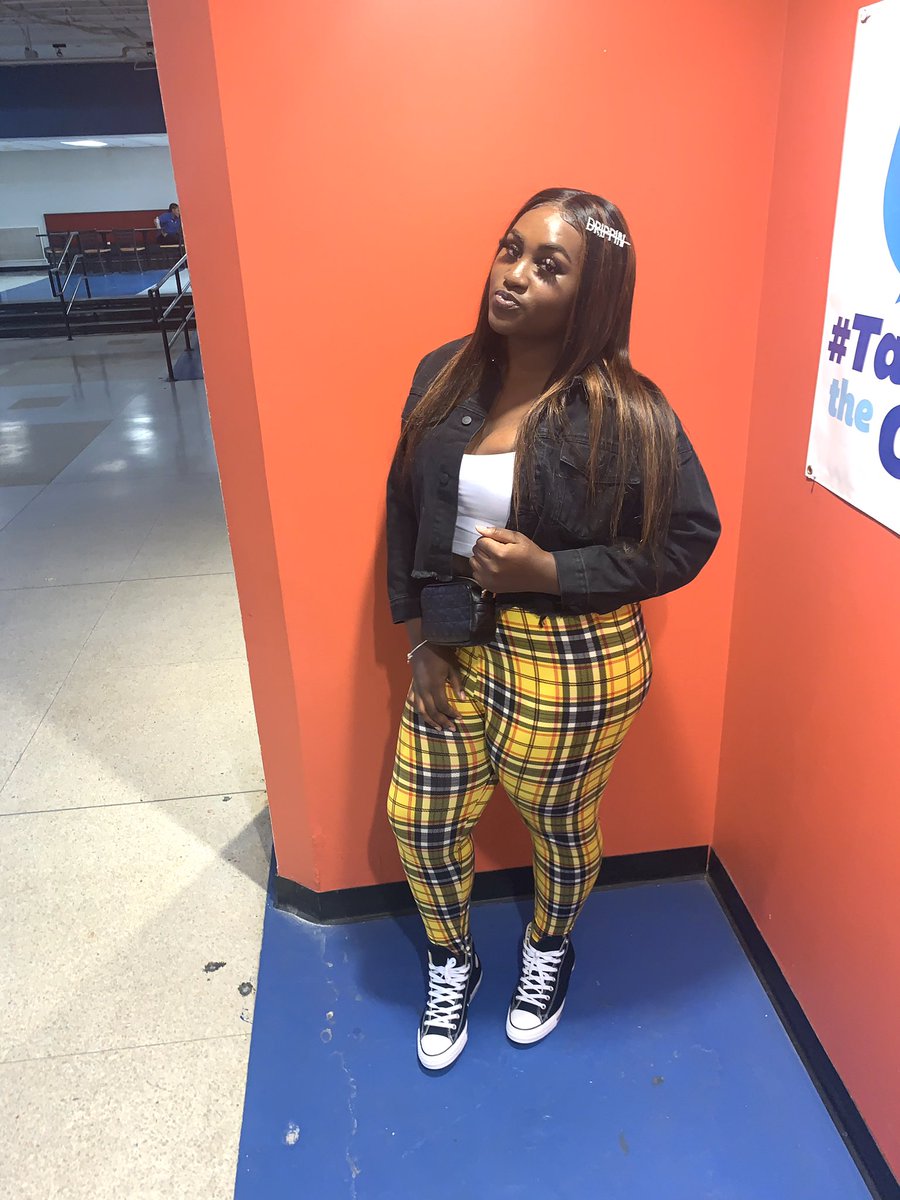 kaloni_ashay's tweet photo. I wasnβt raised to fold under pressure, I was raised to apply it π₯ #duhc19 https://t.co/uLZNMvUk0b