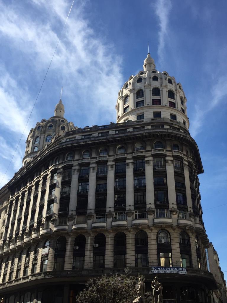 EstudiosCaracol's tweet photo. Gracias por venir a visitarnos hoy!!! #ohbsas #cupulabencich #EdificioBencich @openhousebsas https://t.co/imwt82p3wJ