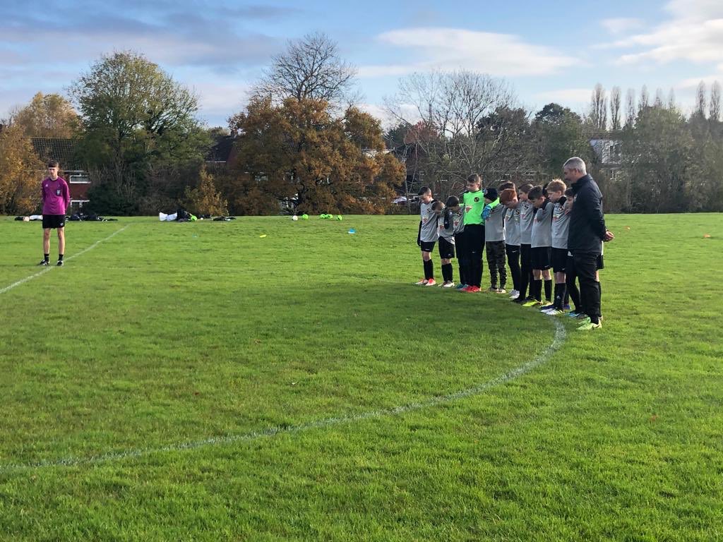 Saints players and coaches paying their respects earlier today on Remembrance Sunday #LestWeForget