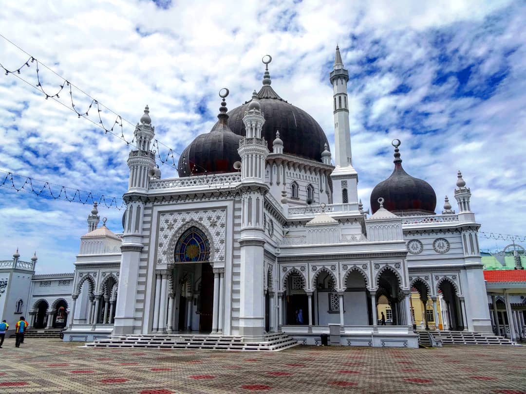 tempat_best's tweet photo. Antara masjid tertua di Malaysia yang membawa kisah sejarah tersendiri untuk kerajaan Kedah Tua

#TempatBest kebanyakan pasangan yang nak 'bina masjid' nih! 

Kredit thespezia
#FotoLawa https://t.co/FljZRZ1XfK