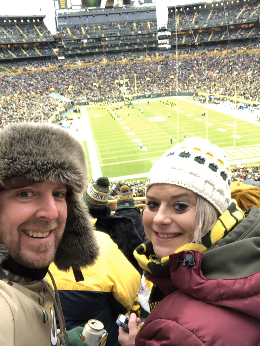 kurdy929's tweet photo. #GetLoudLambeau https://t.co/HVvgKfADpj