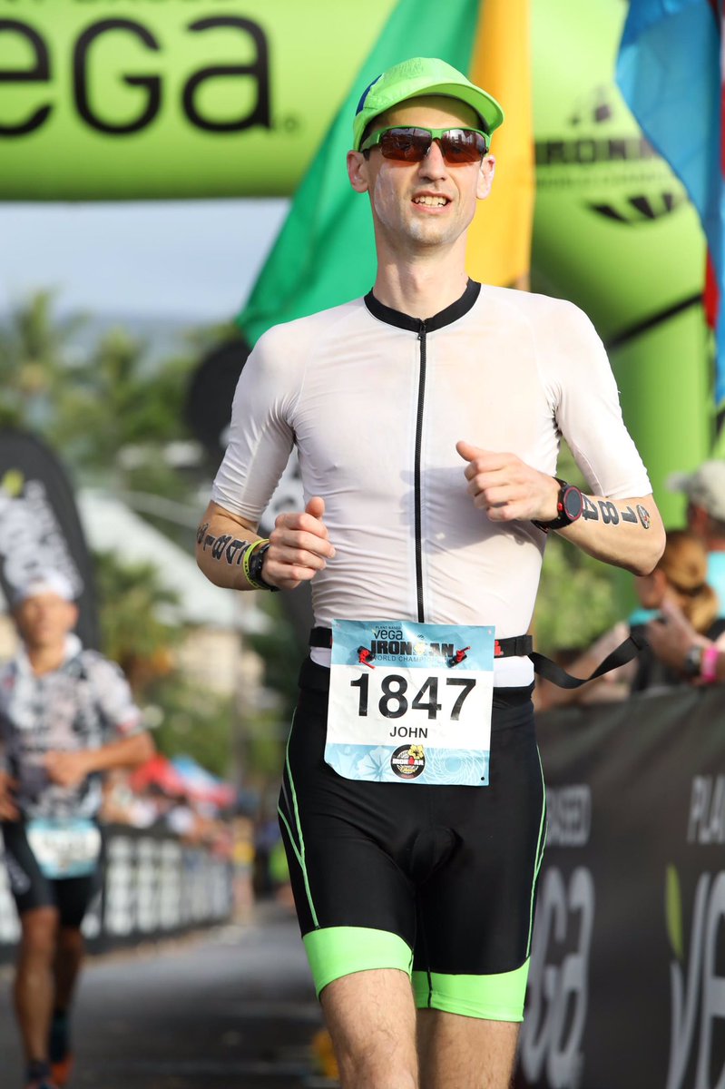 Tri4Kona2014's tweet photo. #Kona #Run #IMWC19 @ASICSeurope #energylab #aliidrive #hawaii #hot https://t.co/BHTnKuppRr