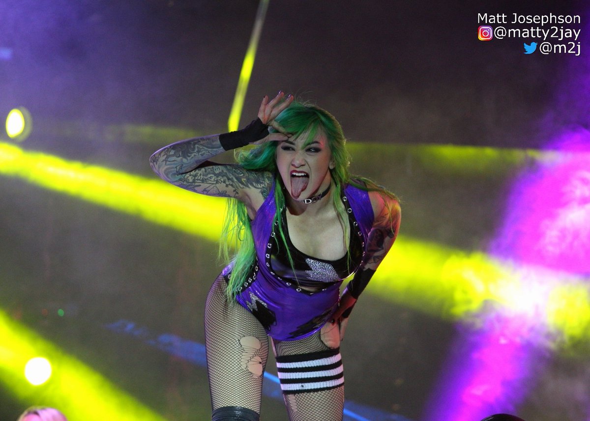TheNudeYogi's tweet photo. And @Shotziblack is only just getting started. @WWENXT is going to get so freakin ballsy! #HowlwithShotzi https://t.co/NXyi0ZQeAn