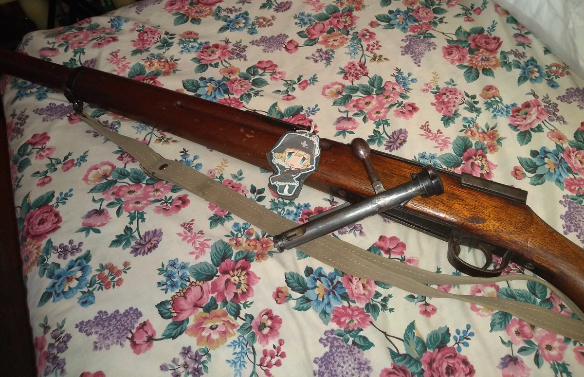 AnimeFan_2013's tweet photo. Earlier this year, I found out that the magazine spring of my Arisaka was broken & just like 2 days ago, I repaired it with JB Weld (I've already fixed a few things with this good stuff, including my Marisa figure)
#guns #firearms #2a #gunsmith #gunsmithing #arisaka #type38 https://t.co/7uVAuIud7c