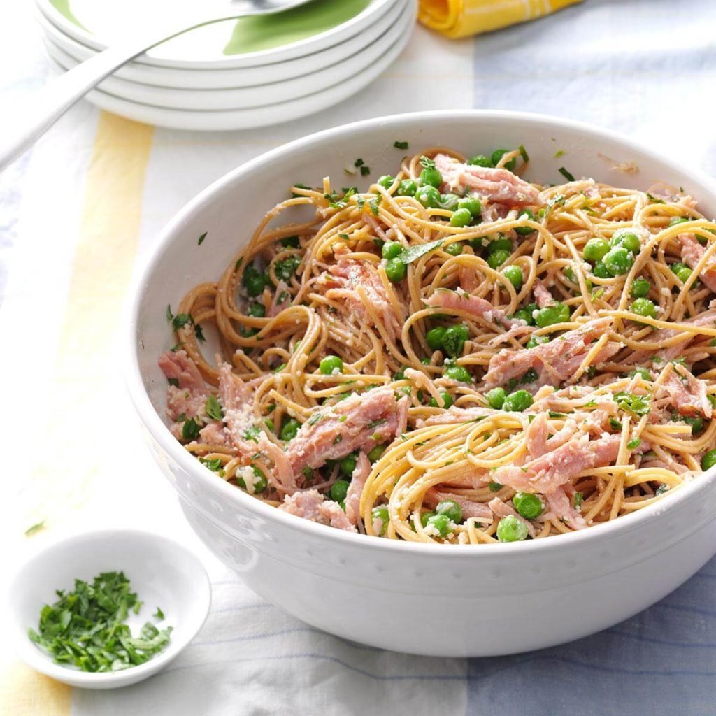 CoreyBallew's tweet photo. Ham and pasta are the stars of this soon-to-be family favorite. #dinner #recipes  https://t.co/IlfQ3dpbvn https://t.co/GP3PuVHt24