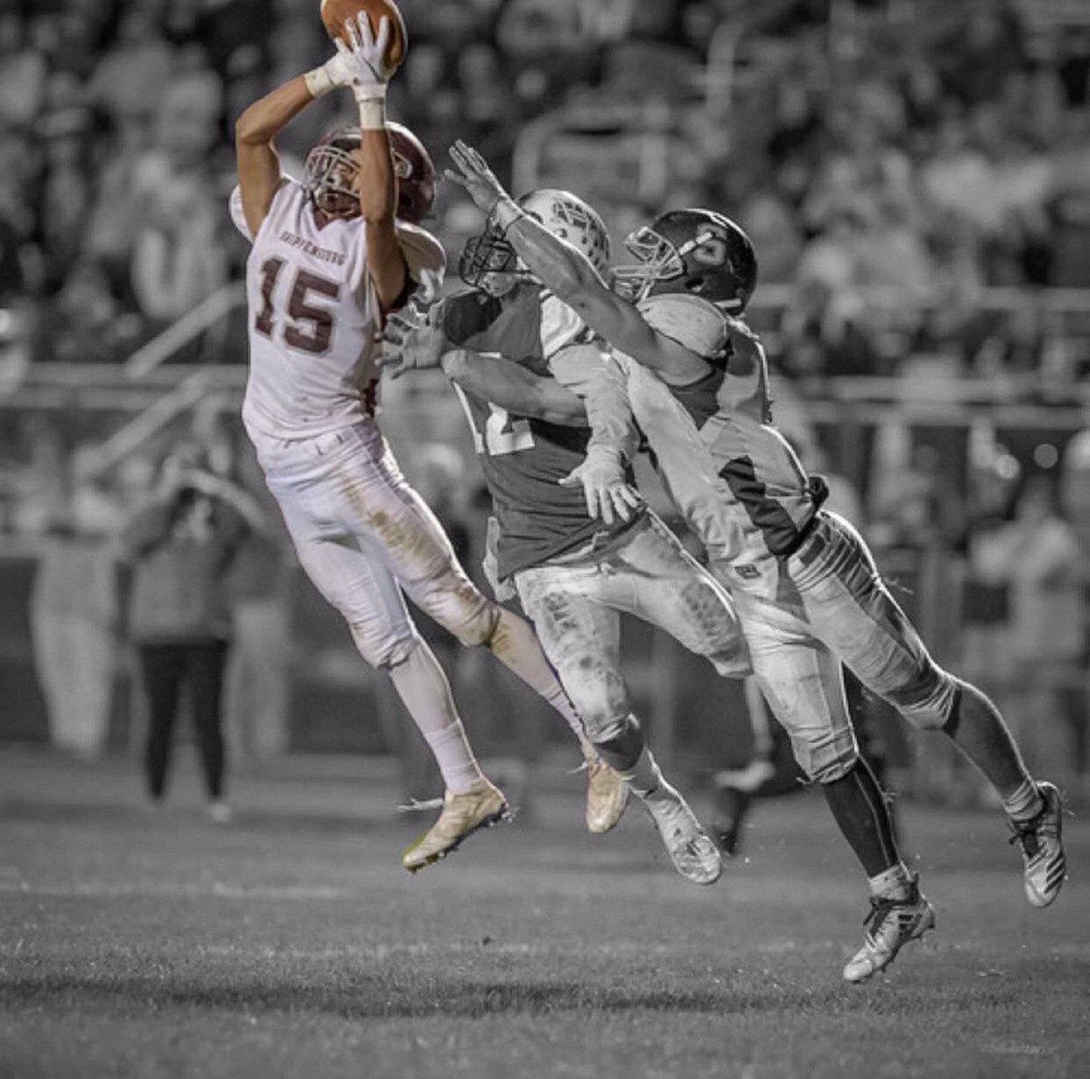 Isaiah_Houser15's tweet photo. Junior Szn‼️ https://t.co/62qj8cGtBH https://t.co/vpO1ENWnAc