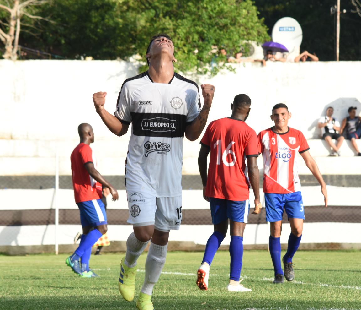 🏆#PrimeraB 

📅#Fecha31

⌛️Final del partido

▶️<a href="/24deSet/">24 de Setiembre</a> 5⃣ 
⚽️12' Walter Pacheco
⚽️22' ⚽️55' Aldo González
⚽️29' César Benítez
⚽️67' Yamil González

▶️<a href="/CapFigari/">CAPITAN FIGARI</a> 0⃣

📸<a href="/carolcastillo63/">Castillo Karen</a> 

#SerdePrimera
