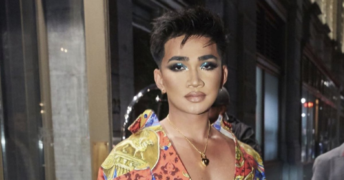 E! News (@enews) on Twitter photo 2019-11-10 21:56:14 Were going live with Bretman Rock for the #PCAs! Submit your questions here, and he might answer them live during the @peopleschoice E! Stream! Were going live with Bretman Rock for the #PCAs! Submit your questions here, and he might answer them live during the @peopleschoice E! Stream!