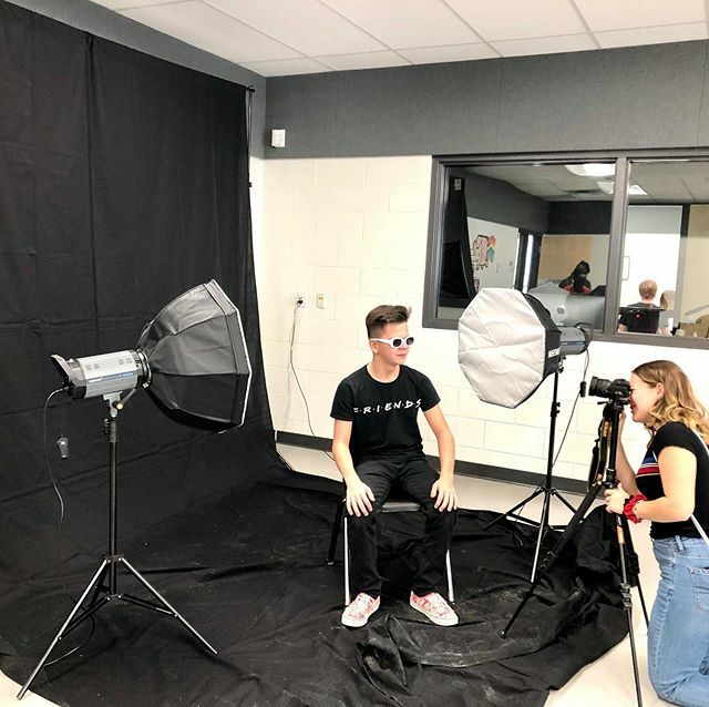 jcmalech's tweet photo. Took some glamour... I mean headshots!  Fun cross curricular project with drama and photography course.  @nivervillehs https://t.co/0O7YpJ1ww6 https://t.co/5hYgyccjdc