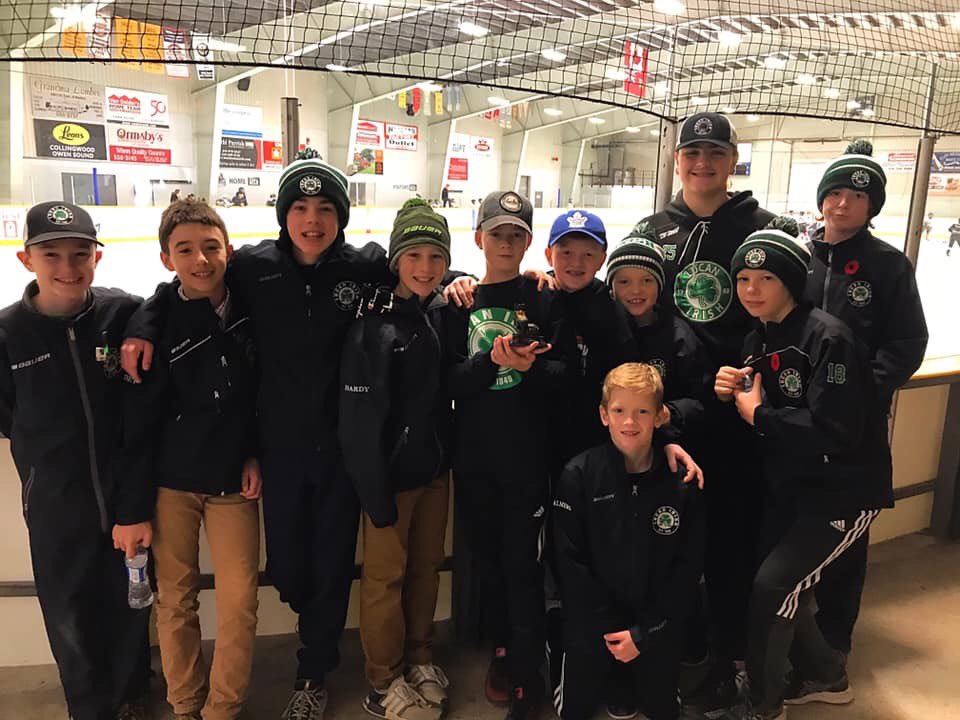 jbayersmith's tweet photo. Lost in the finals but we sure came together as a team. We made lots of bracelets and gave out lots of cards/stickers. Talking about mental health connected us with others who have experienced loss. We are touched by the support we receive everywhere we go. #hockeytalks https://t.co/JAQgZM72yP