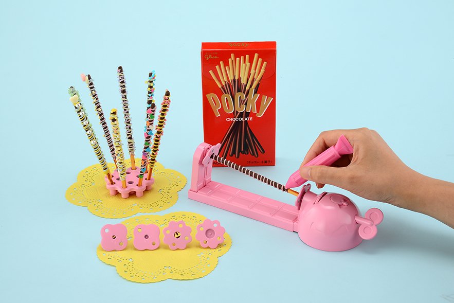 今日は11月11日、#ポッキーの日 です。 タカラトミーアーツでは過去に