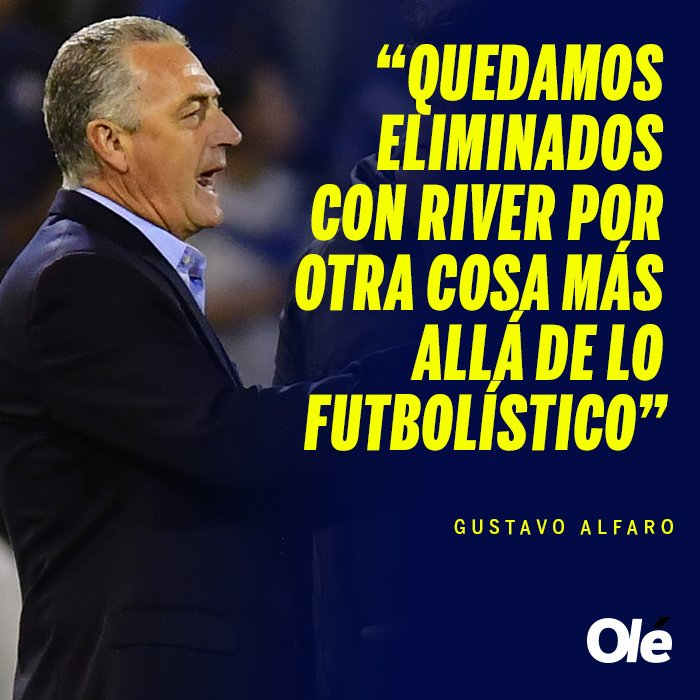 luchio's tweet photo. cagarse en el monumental, por ejemplo. no es futbolístico, es psicológico. https://t.co/cuAslwSb60
