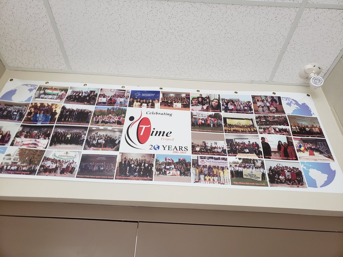 kraekerc's tweet image. Each time I go to @EagleHeightsPS &amp;amp; walk up the back stairs I see this #timeproject poster w/ pics of all the school that participated that year. What school were you at when you started this? I think my first memories are when you were at #PrincePhillip (now closed &amp;amp; gone)