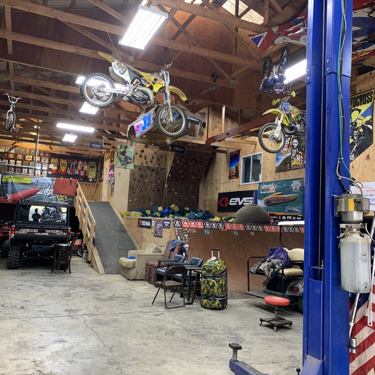 iMoto_494's tweet photo. Pastranas was badass today https://t.co/cWvBuGBXpu