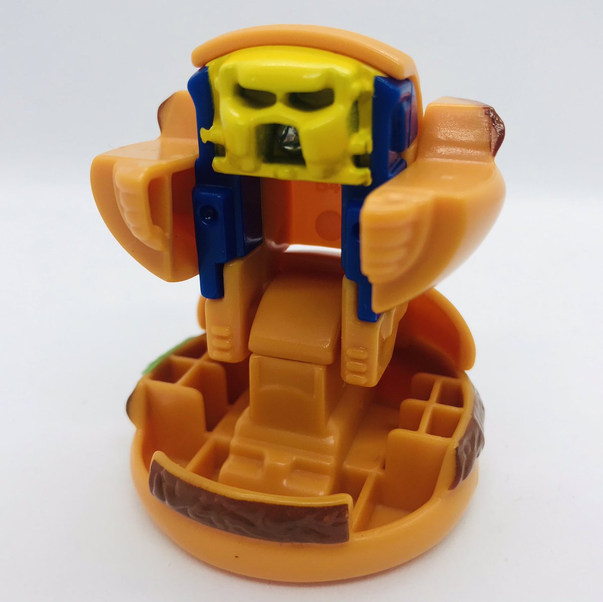 GokinRobo's tweet image. New #McDonalds anniversary #changeables (#McRobots #transformers) toy was a great throwback! They are only here for a limited time - just ask for “toy 1” dated 1987.