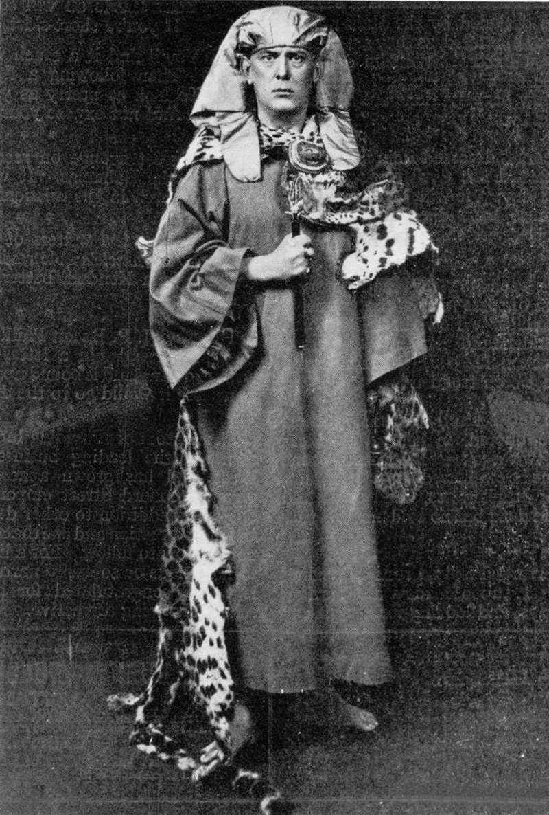There is a downside, though: both the spoken and written language was used extensively by Aleister Crowley, & #39;the wickedest man in the world& #39; and labeled as a Satanist by the popular press, Golden Dawn organisation until they deemed it too dangerous. It was therefore abandoned.