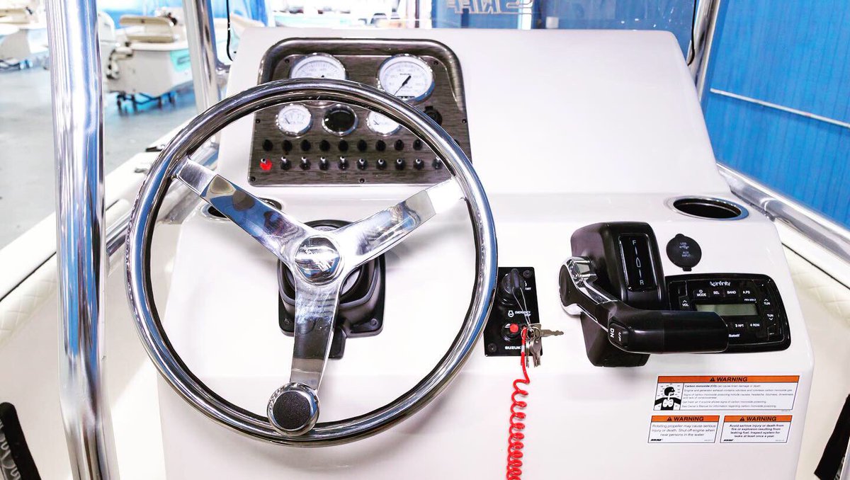 carolina_skiff's tweet photo. The 23 LS can safely accommodate up to 12 people and includes upgrade options and features like a removable bow fishing seat, plush diamond-patterned upholstery and a stainless steel steering wheel. Visit our website https://t.co/tp1OFZYWhq. #carolinaskiff #linerseries https://t.co/e5lL3U9xYV