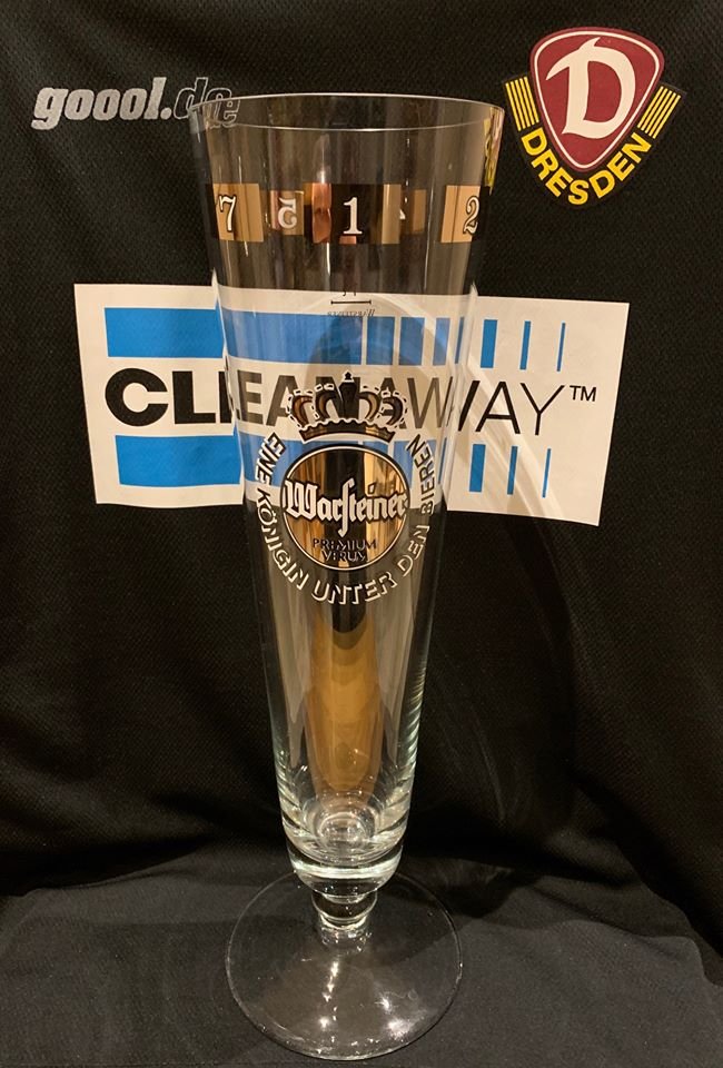 SoKo_Dynamo's tweet photo. Versteigerung: 1. FC Dynamo Dresden Original Feier-Glas vom Aufstieg 2004
Gebot &amp; Infos bei Facebook: https://t.co/vZZGk1au0G
#Ende: Sonntag 17.11.2019 ➡️ 19:53 Uhr
#Zusammenhalt #Solidarität #sgd1953 #Versteigerung #58Betroffene #Aufstieg #2004 #Warsteiner https://t.co/F3snAhAYRy