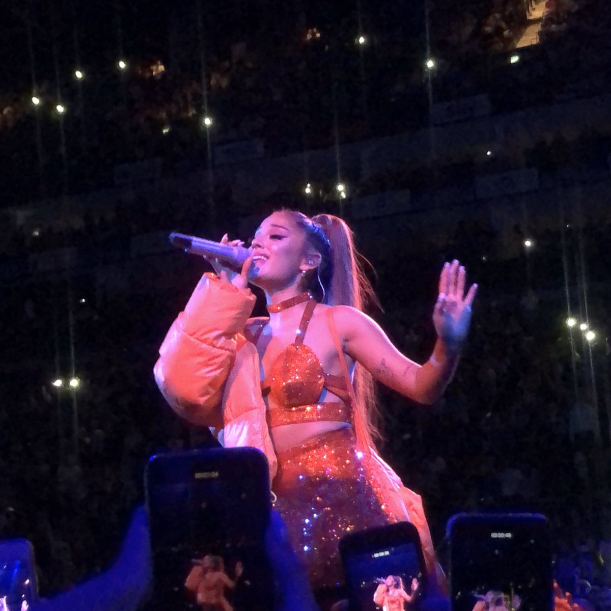 Jackhocking_'s tweet photo. #swtlondon <3 https://t.co/Q2J3ufQ3dm
