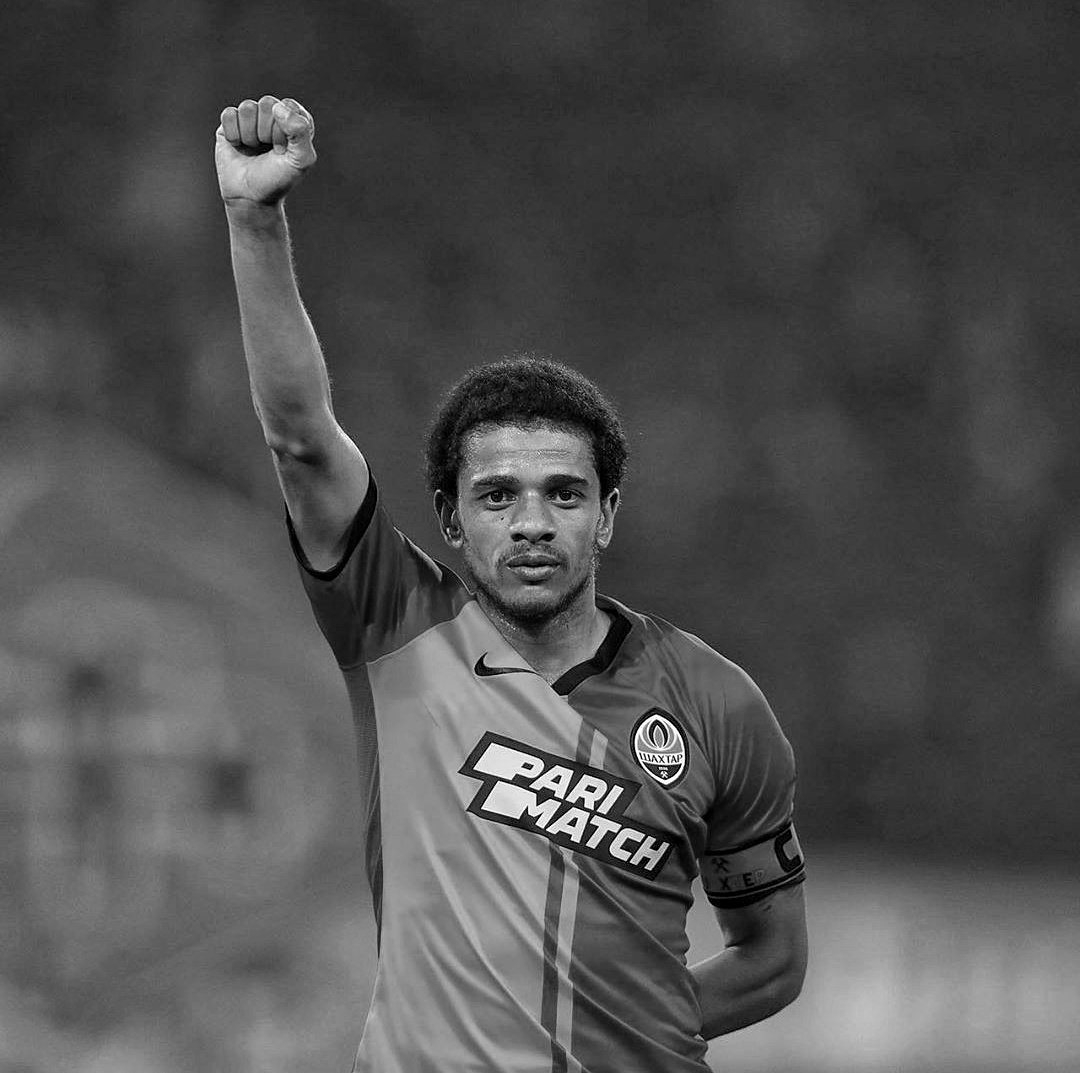 Força, Taison! O Clube do Povo está contigo! #RacistasNãoPassaram