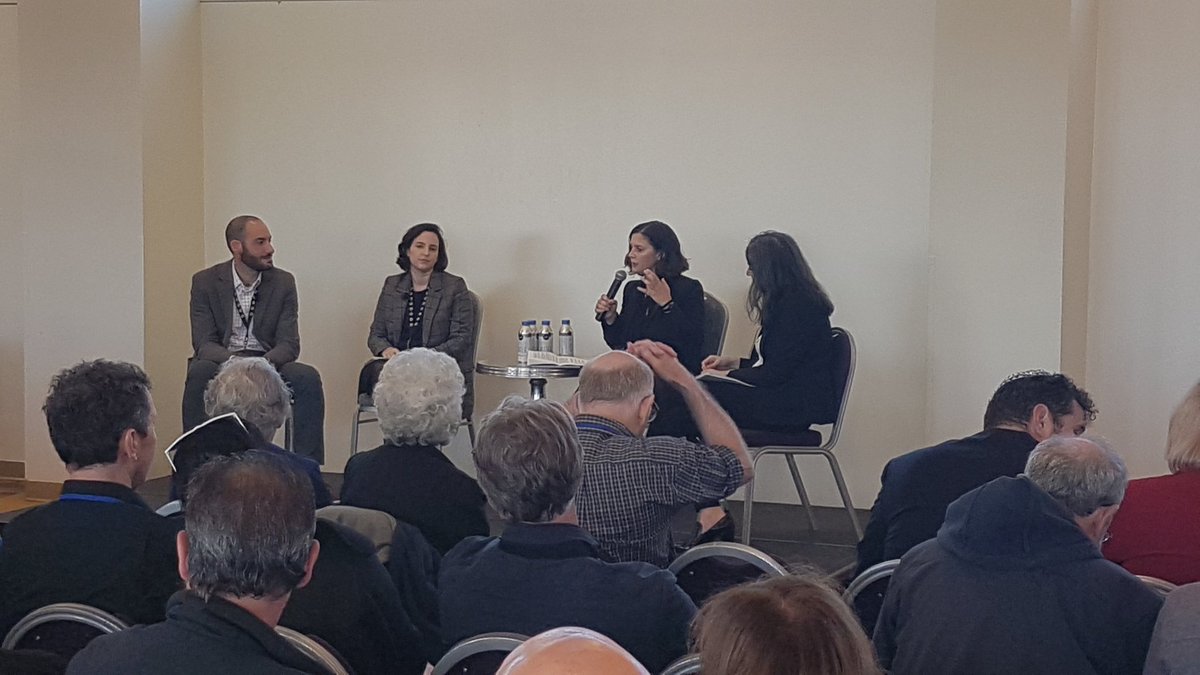 ZvikaKlein's tweet image. שרה העצני בכנס z3: אני כאן בכנס הזה כי אתם לא שומעים את הקול שלי, של הימין בישראל. אנחנו לא מנהלים איתכם שיח אמיתי, אתם מדברים עליי (על הימין), לא איתי.