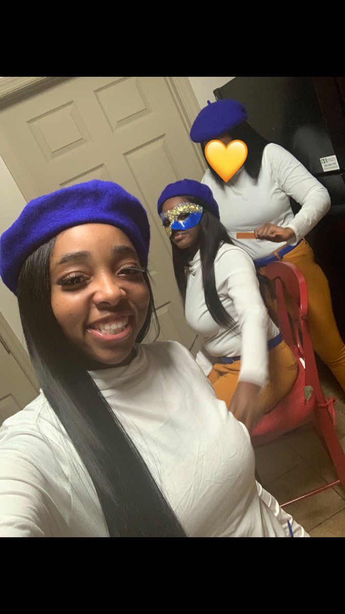 _TiTimes2's tweet photo. I bring to you the newest Quad of the LAVISH Lambda Chapter of Sigma Gamma Rho Sorority, Inc. #NewPoodleAlert https://t.co/TRYr8plDQt